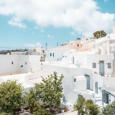 הוילה Emporio  Akri Santorini With Heated Jacuzzi מראה חיצוני תמונה